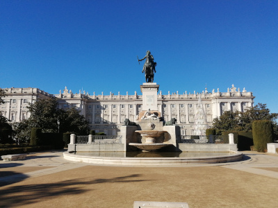 Monumento a Felipe IV en la Plaza de Oriente