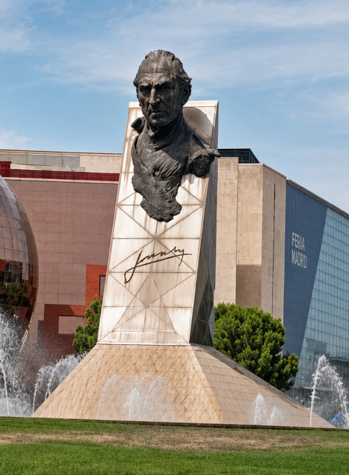 Estatua del Rey Juan Carlos I en Madrid