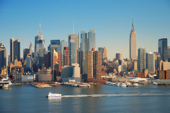 Ciudad de Nueva York junto al Empire State Building