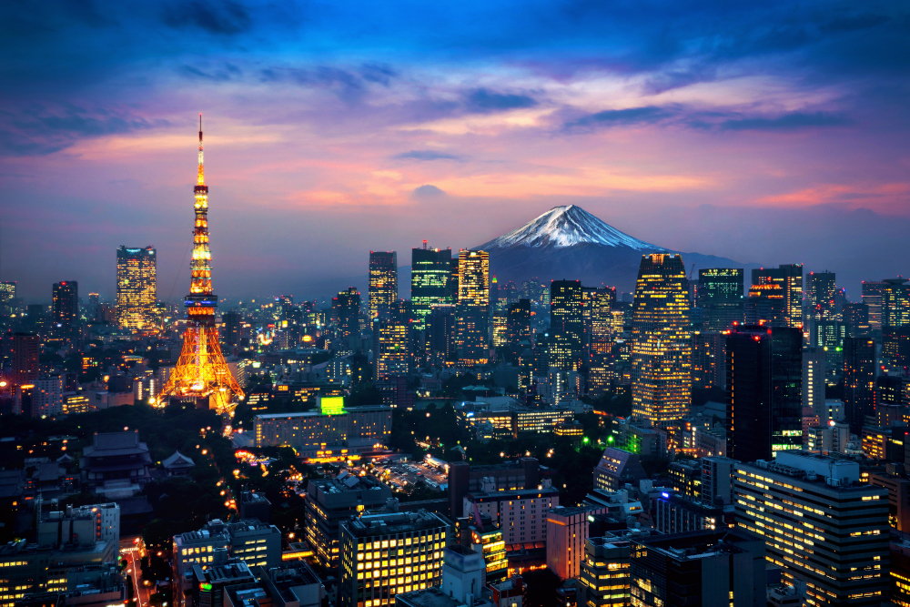 Vista aérea del paisaje urbano de Tokio con el monte Fuji, Japón.